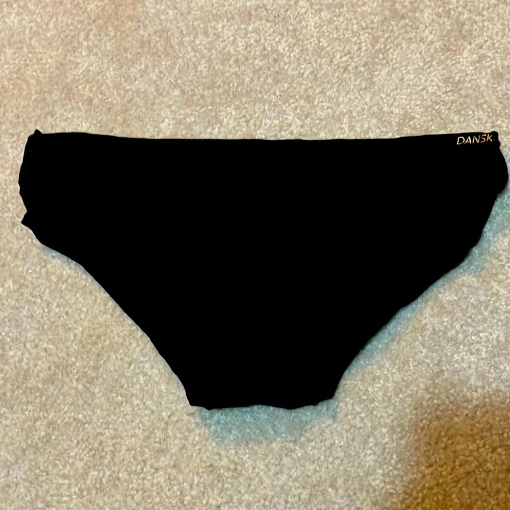 Large Omg SUPER SOFT AND STRETCHY 🫦💋